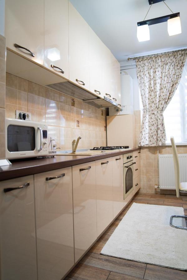 Ultracentral Golden Apartament 2 Suceava Exteriör bild
